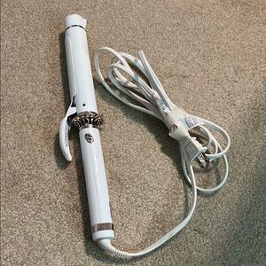 T3 White Curling Iron
